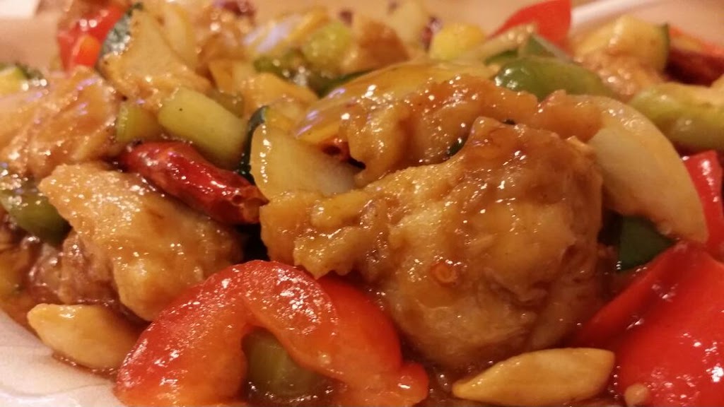 Yans Chinese Food | 9140 W Thomas Rd, Phoenix, AZ 85037, USA | Phone: (623) 877-6888