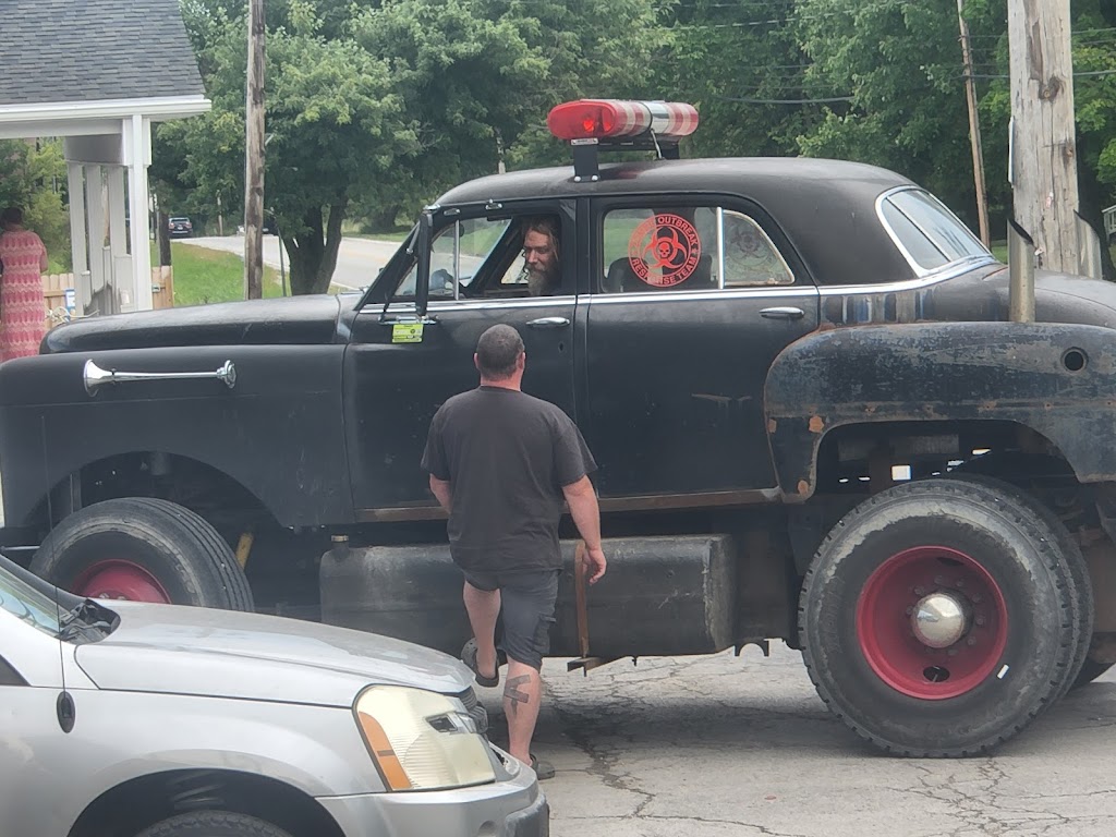 Palmyra Little Village Shopper | 9447 Tallmadge Rd, Diamond, OH 44412, USA | Phone: (330) 654-3722