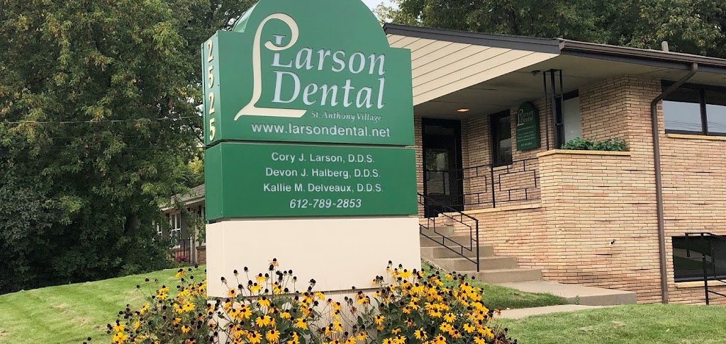 Larson Dental St. Anthony Village | 2525 33rd Ave NE, St Anthony, MN 55418, USA | Phone: (612) 781-9270