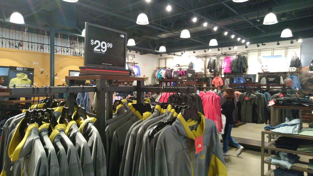 The North Face Allen Premium Outlets | 820 W Stacy Rd Spc 400, Allen, TX 75013, USA | Phone: (972) 678-0075