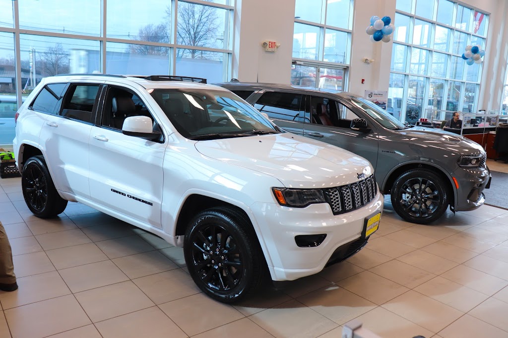 Route 18 Chrysler Jeep Dodge Ram | 400 NJ-18 Suite A, East Brunswick, NJ 08816, USA | Phone: (732) 387-2600