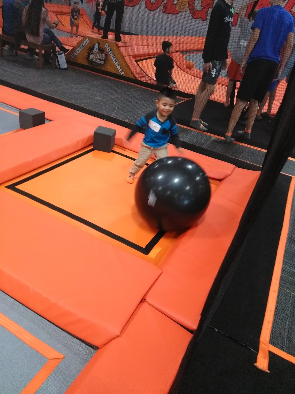 Big Air Trampoline Park | 2408 Sardis Rd N, Charlotte, NC 28227, USA | Phone: (704) 246-5233