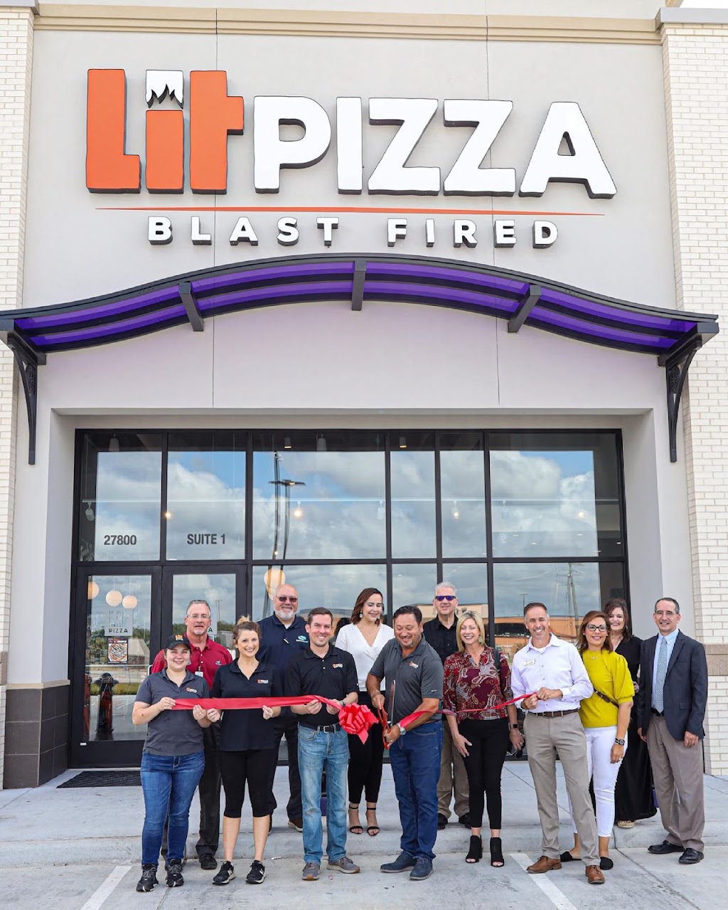 LIT Pizza | 9770 Bluebonnet Blvd #1, Baton Rouge, LA 70810, USA | Phone: (225) 960-4038