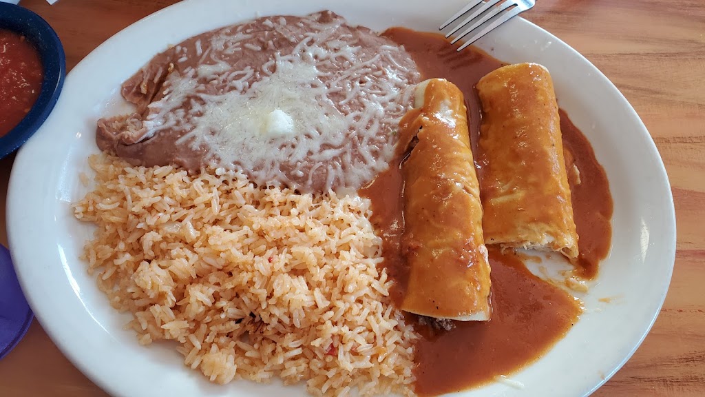 El Azteca Mexican Restaurant | 441 S Brady St, Claremore, OK 74017, USA | Phone: (918) 342-2401