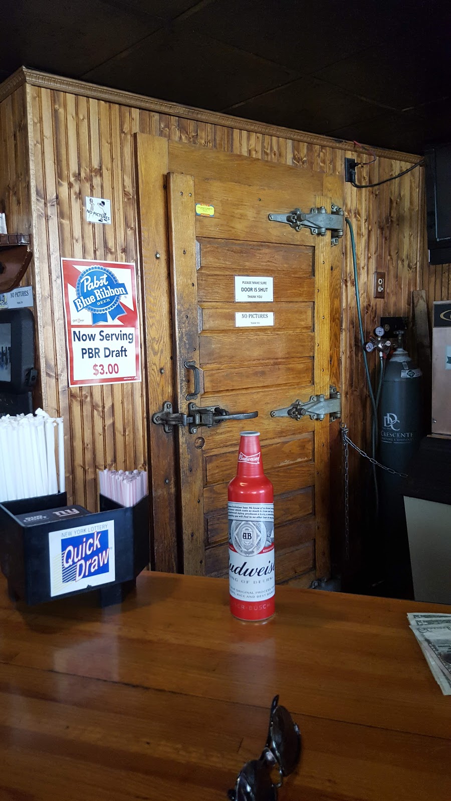 Thatcher St Pub | 16 Thacher St, Albany, NY 12207, USA | Phone: (518) 463-9214