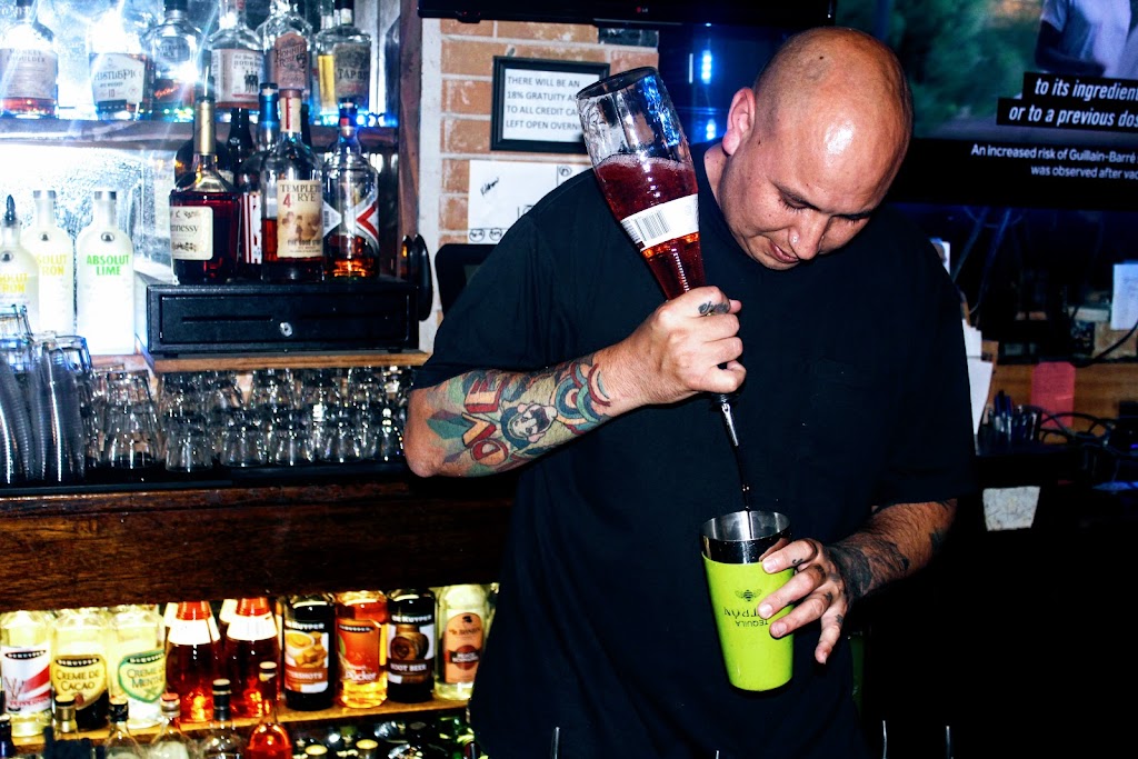 Lonas City Limits Cantina | 1174 E Wardlow Rd, Long Beach, CA 90807, USA | Phone: (562) 427-4630