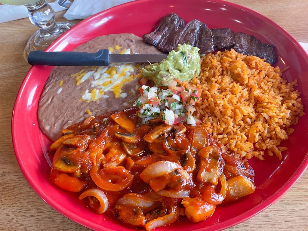 El Toro Mexican Restaurant & Bar | 176 W 3rd St, Lafayette, OR 97127, USA | Phone: (503) 714-4956