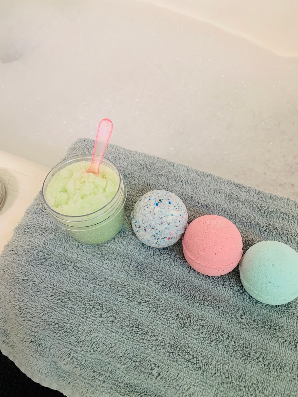 Bath Bomb City | 5109 Meridian Ave, Petersburg, VA 23803, USA | Phone: (804) 986-4389