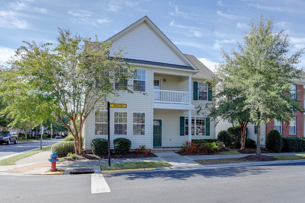Susan Jubilee with RE/MAX Alliance | 4701 Columbus St STE 200, Virginia Beach, VA 23462, USA | Phone: (757) 479-4460