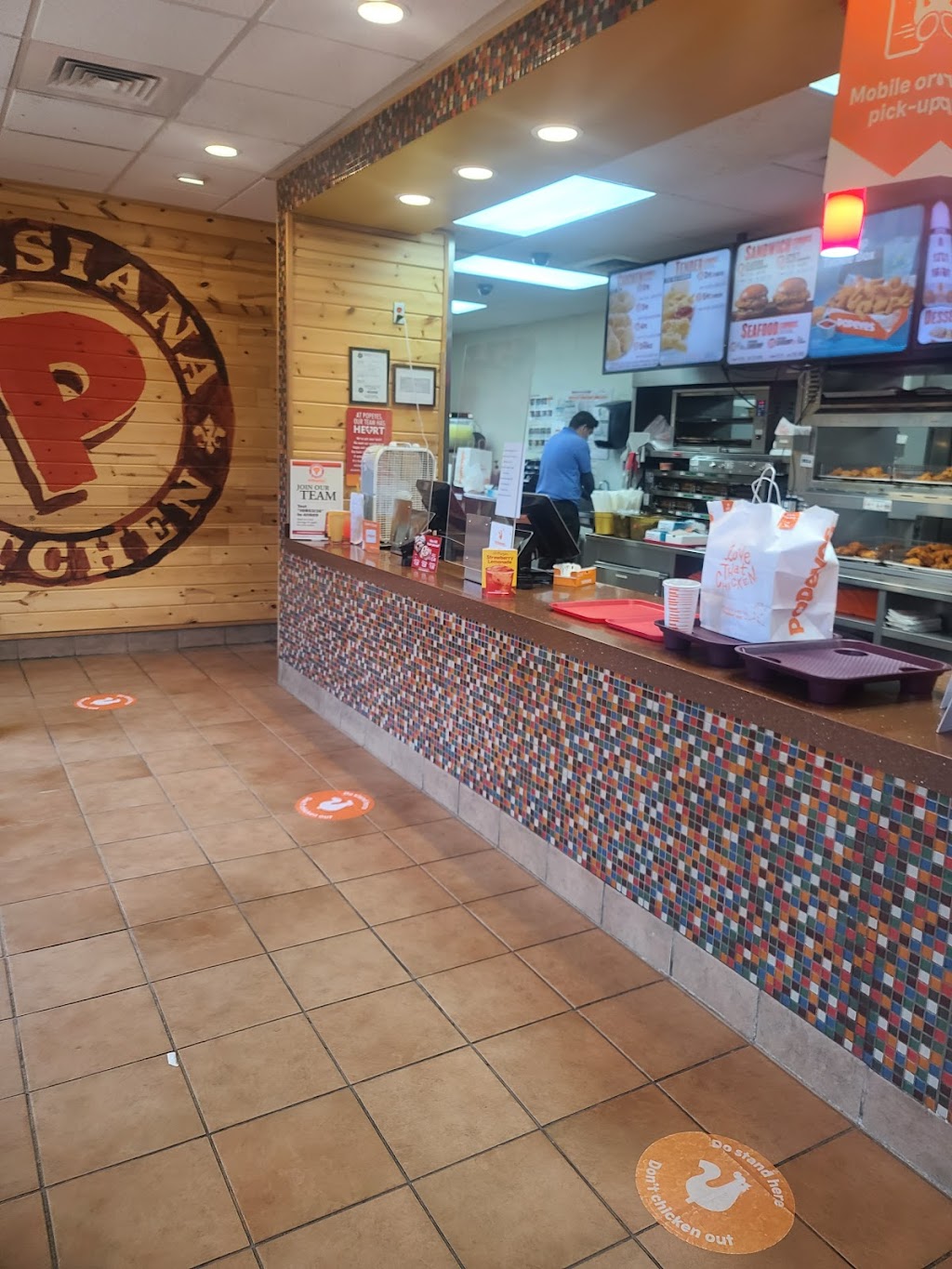 Popeyes Louisiana Kitchen | 1570 NE Division St, Gresham, OR 97030, USA | Phone: (503) 661-0800