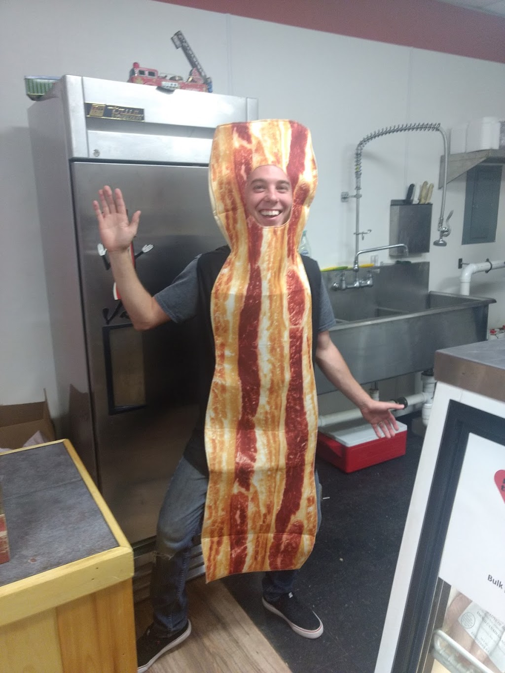 For The Love of Bacon | 834 Duanesburg Rd, Schenectady, NY 12306, USA | Phone: (518) 280-4760