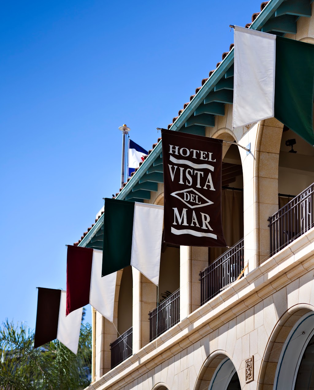 Hotel Vista Del Mar | 417 Crescent Ave, Avalon, CA 90704, USA | Phone: (310) 510-1452