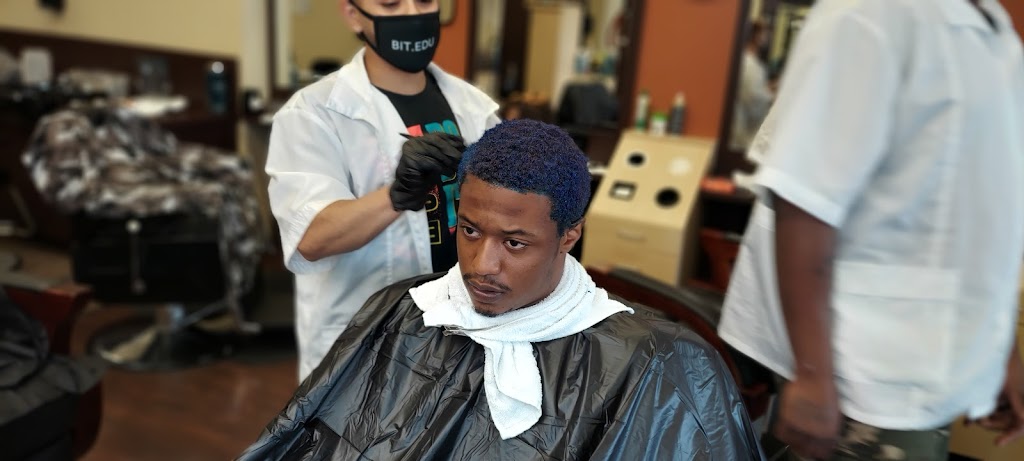 Barber Institute of Texas-Lewisville | 2325 S Stemmons Fwy #404, Lewisville, TX 75067, USA | Phone: (469) 702-6480