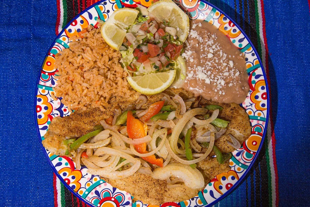 Amor A La Mexicana Restaurant | 8806 N 43rd Ave, Glendale, AZ 85302, USA | Phone: (623) 248-4859