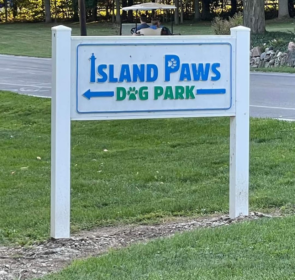 Island Paws | 1795 Langram Rd, Put-In-Bay, OH 43456, USA | Phone: (419) 285-3371