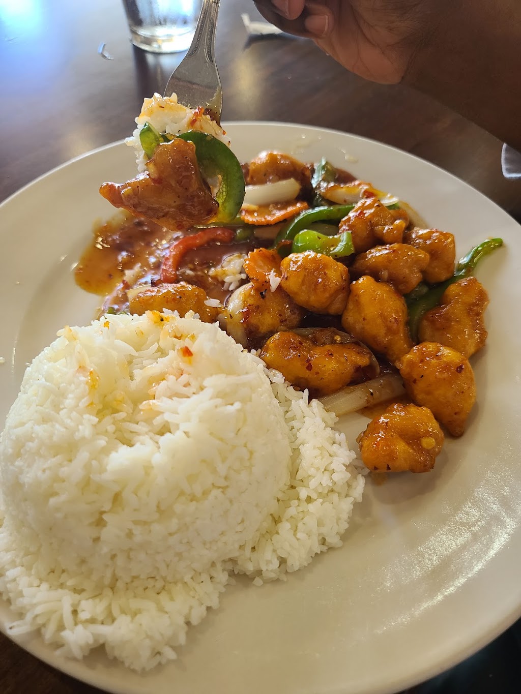 Sunny Thai | 4306 Matlock Rd #108, Arlington, TX 76018, USA | Phone: (817) 617-2216