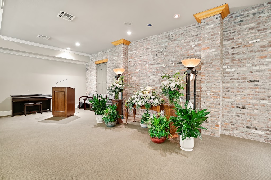 Brandon G. Thompson Funeral Home | 1190 US-51, Ponchatoula, LA 70454, United States | Phone: (985) 370-9296