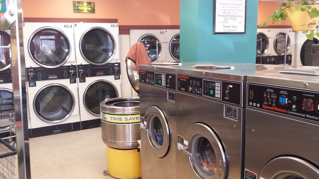 D Family Laundromat | 6634 Lake Otis Pkwy E, Anchorage, AK 99507, USA | Phone: (907) 344-6634