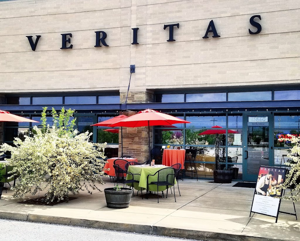 Veritas Gateway to Food & Wine | 15860 Fountain Plaza Dr, Ellisville, MO 63017, USA | Phone: (636) 227-6800