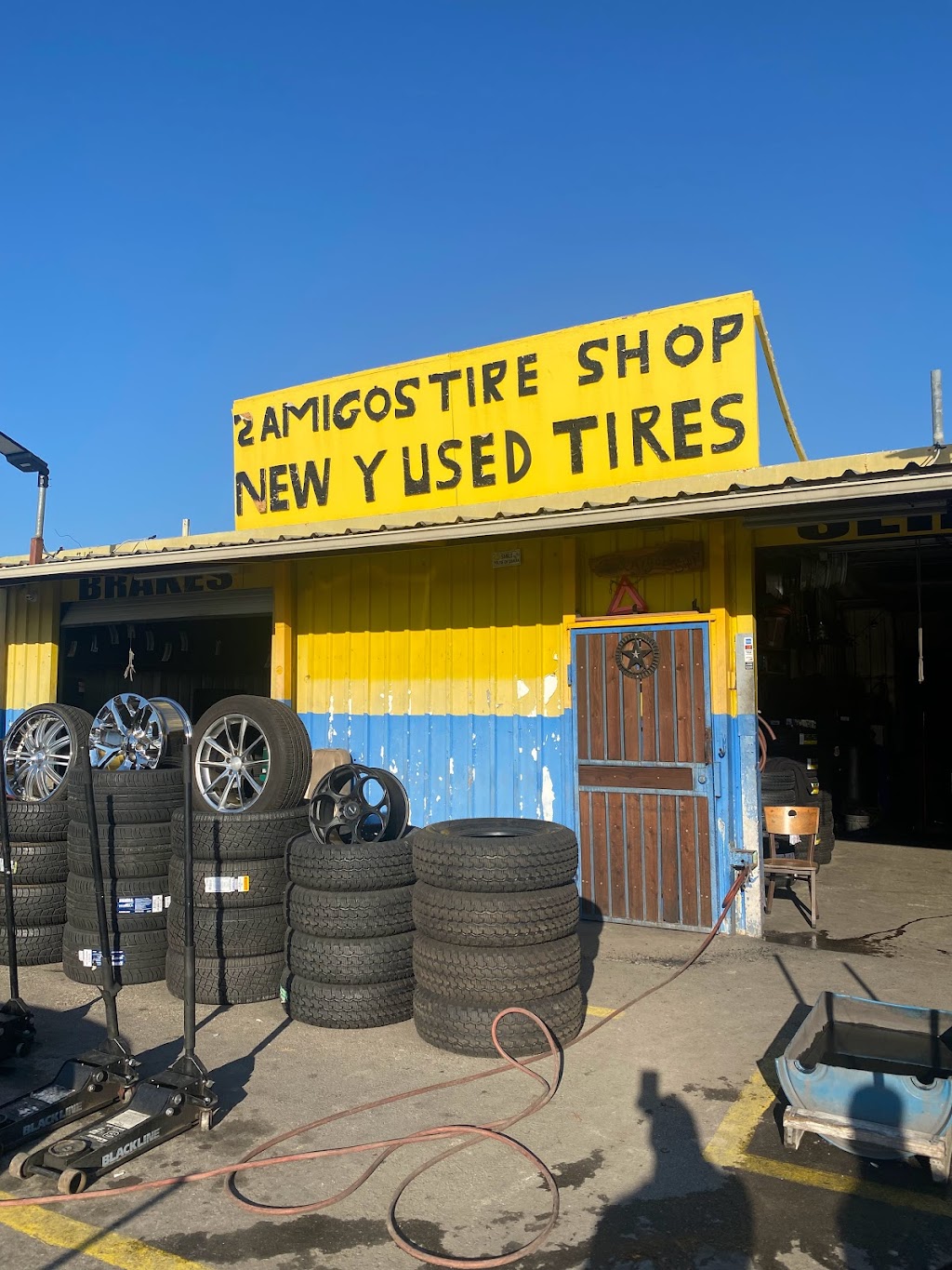 2 Amigos tire shop | 215 Sherry St, Arlington, TX 76010, USA | Phone: (682) 238-3745