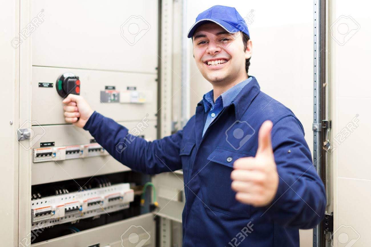 Electrician Plus Coral Gables | 770 S Dixie Hwy # 102, Coral Gables, FL 33146, United States | Phone: (305) 290-2922