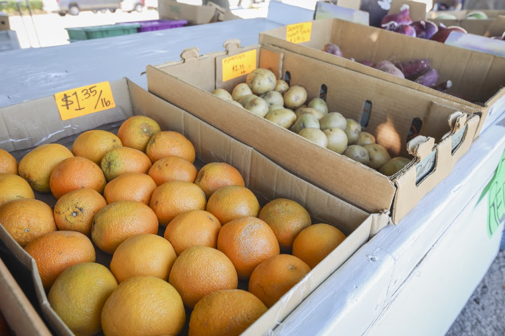 Big Tree Fruit Stand | 17725-, 17877 CA-88, Lockeford, CA 95237, USA | Phone: (209) 663-2661