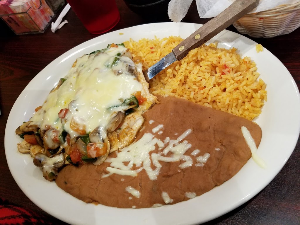 El Nopal Mexican Cuisine Family Restaurant | 500 Lafollette Station Dr, Floyds Knobs, IN 47119, USA | Phone: (812) 921-9999