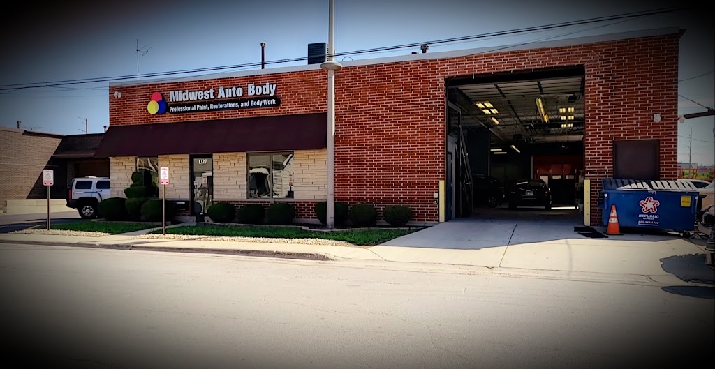 Midwest Auto Body | 1327 N 31st Ave, Melrose Park, IL 60160, USA | Phone: (708) 450-0700