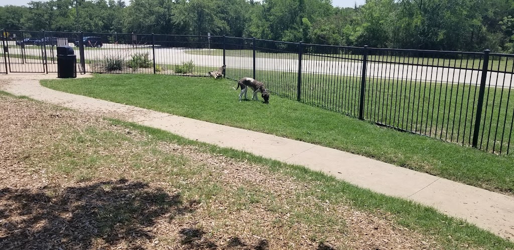 Boo Boos Buddies Dog Park | 3901 N White Chapel Blvd, Southlake, TX 76092, USA | Phone: (817) 748-8019