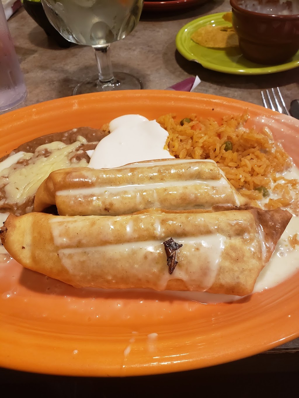 La Hacienda Fresh Mexican Grill | 300 Monticello Ave, Norfolk, VA 23510, USA | Phone: (757) 271-8027