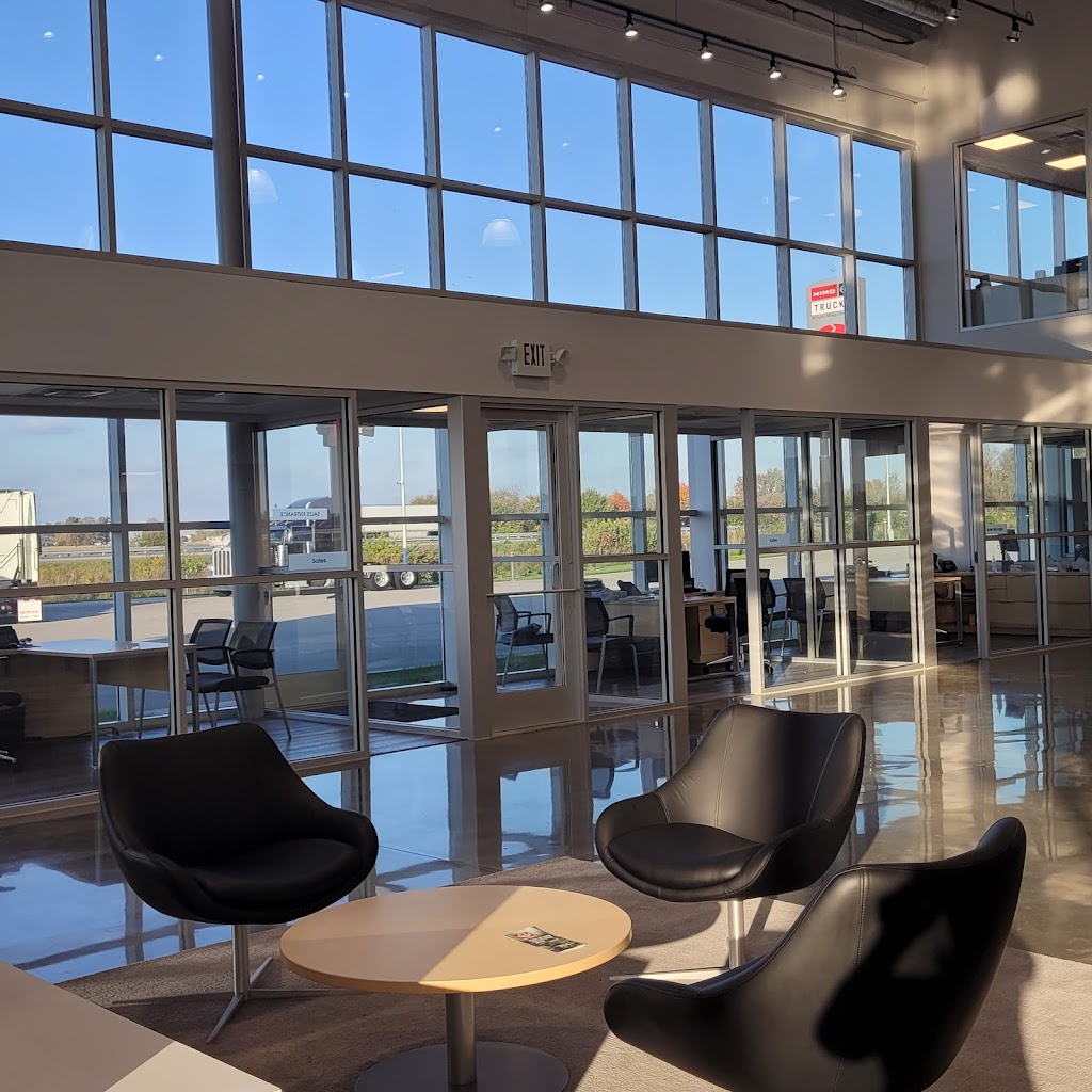 M&K Truck Centers | 1160 Commerce Dr, Pendleton, IN 46064, USA | Phone: (765) 289-4481