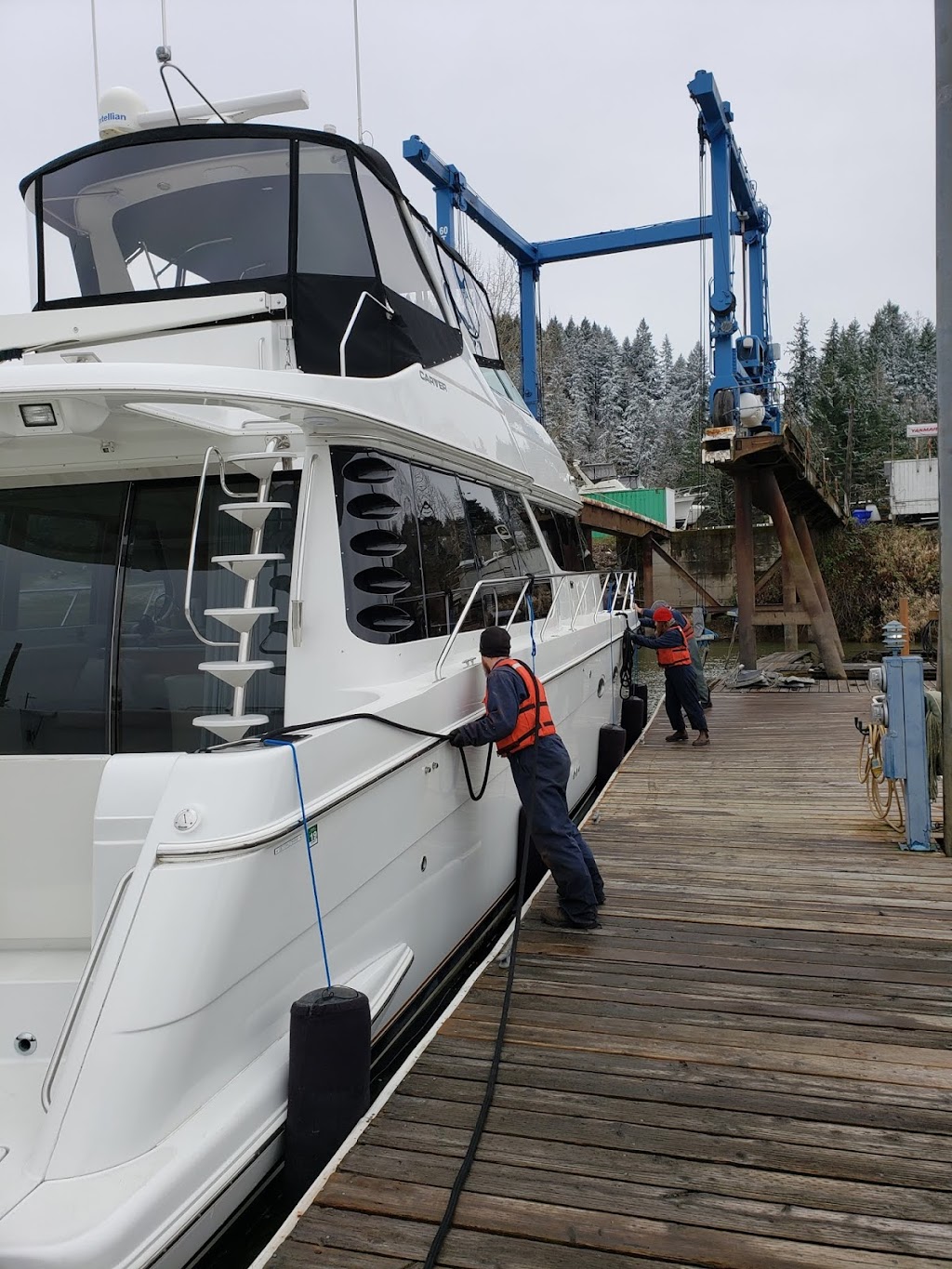 Multnomah Yacht Repair & Commercial Marine Power Systems | 12900 NW Marina Way, Portland, OR 97231, USA | Phone: (503) 737-1651