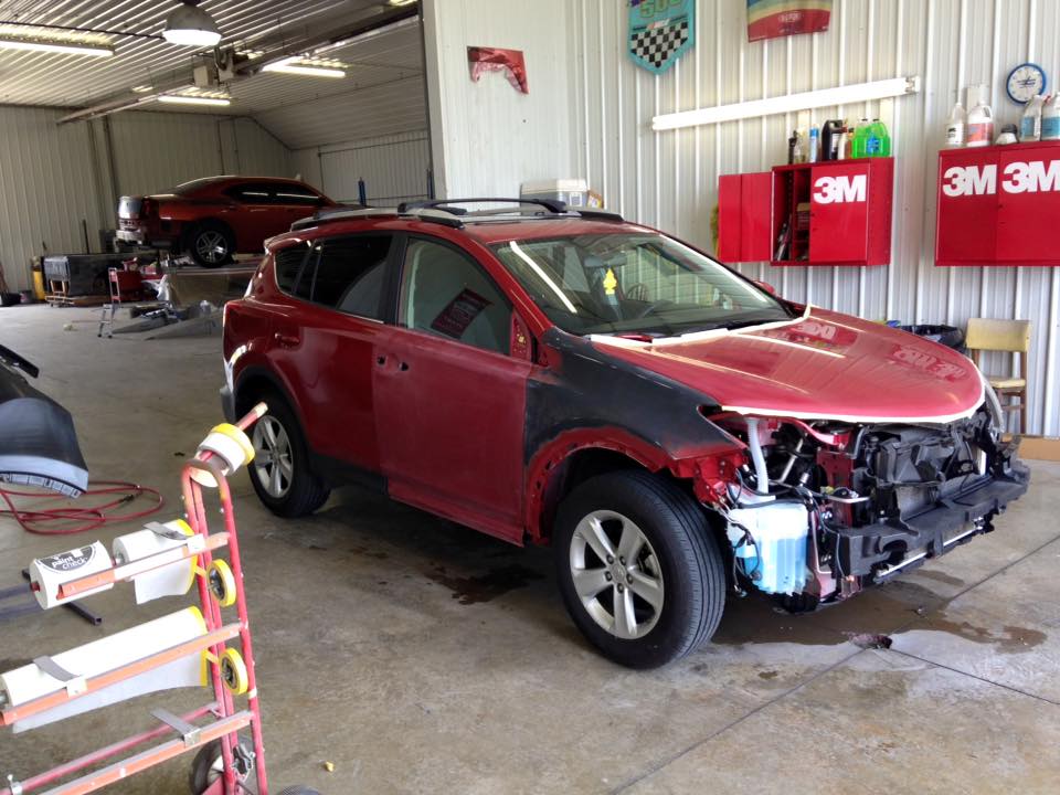 Checkered Flag Autobody | 600 Delaplain Rd, Georgetown, KY 40324, USA | Phone: (502) 863-9966