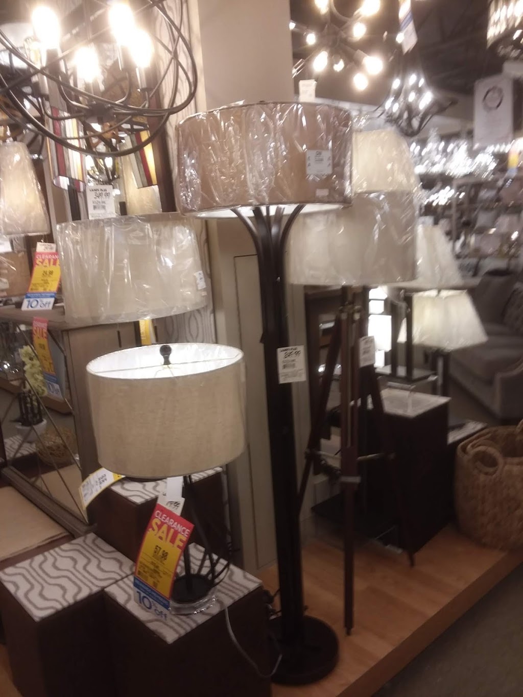 Lamps Plus | 1540 W Interstate 20, Arlington, TX 76017, USA | Phone: (817) 468-8398