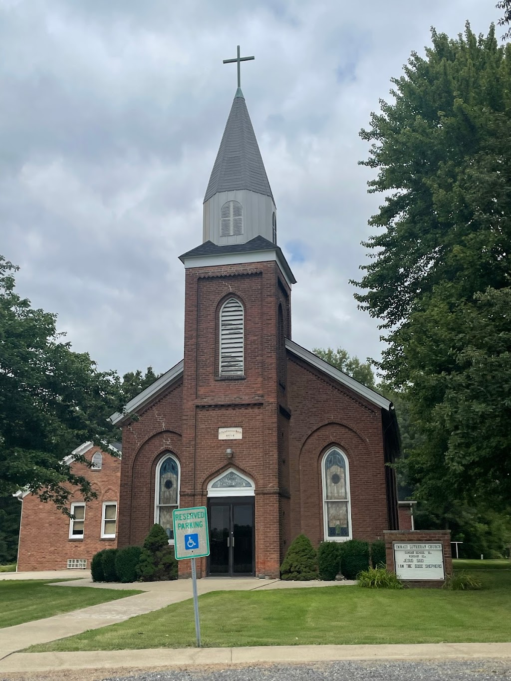 Emmaus Lutheran Church | 5215 Loop Rd, Dorsey, IL 62021, USA | Phone: (618) 377-6221