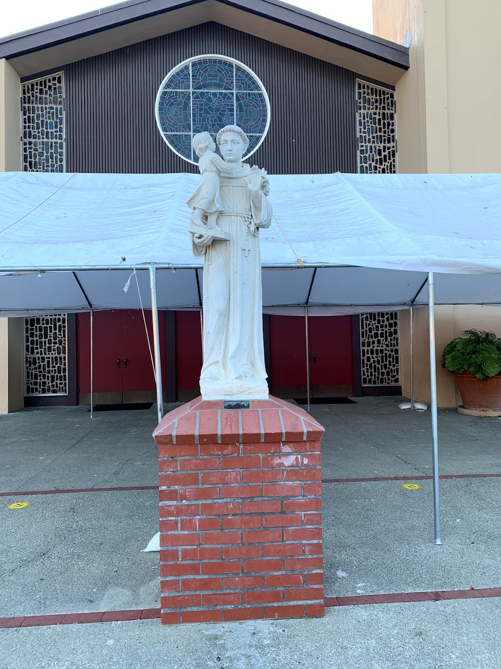 St Anthonys Catholic Church | 3500 Middlefield Rd, Menlo Park, CA 94025, USA | Phone: (650) 366-4692