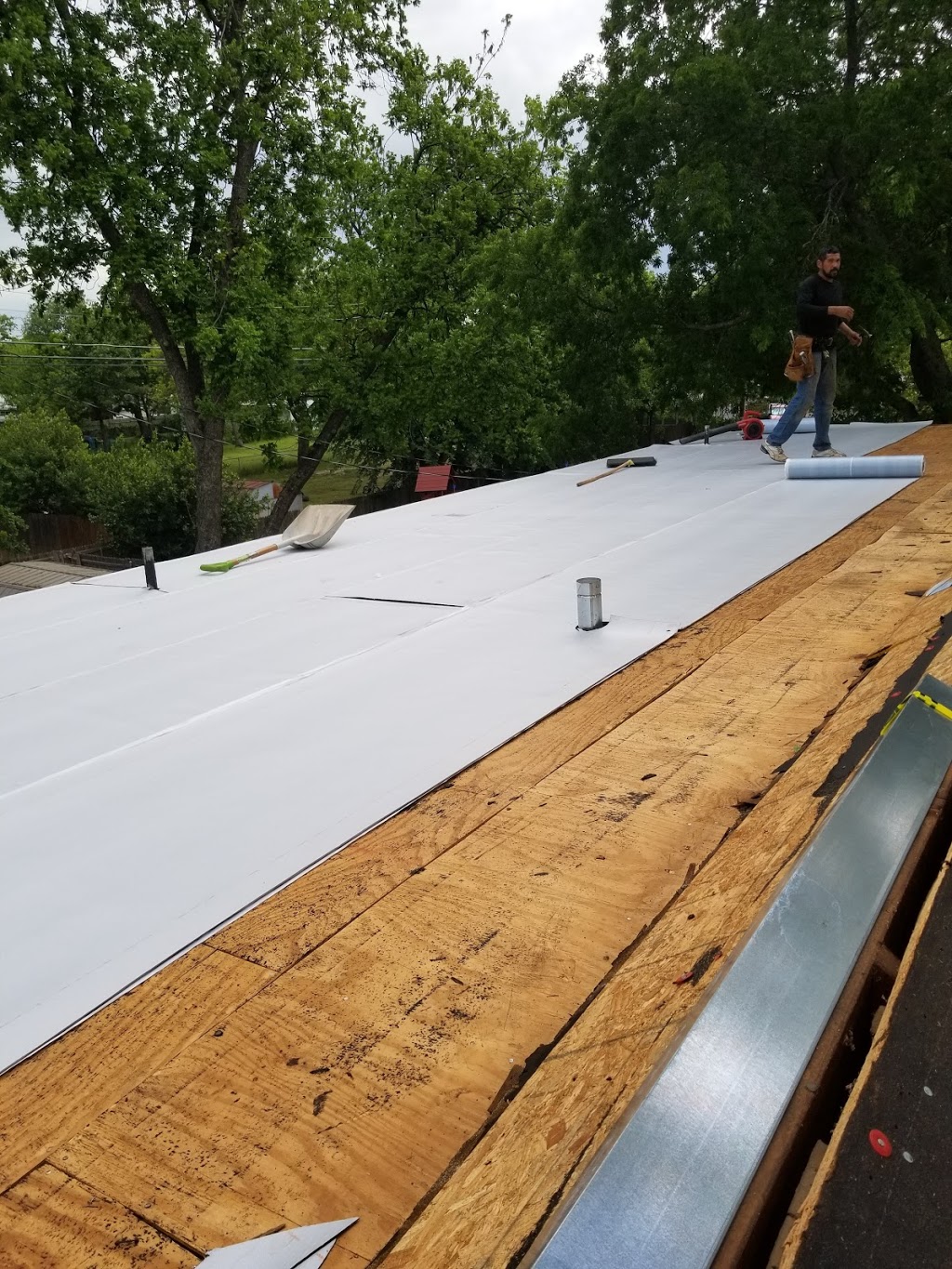 JUST ROOF GENERAL CONTRACTORS | 12225 Greenville Ave #706, Dallas, TX 75243 | Phone: (972) 415-4067