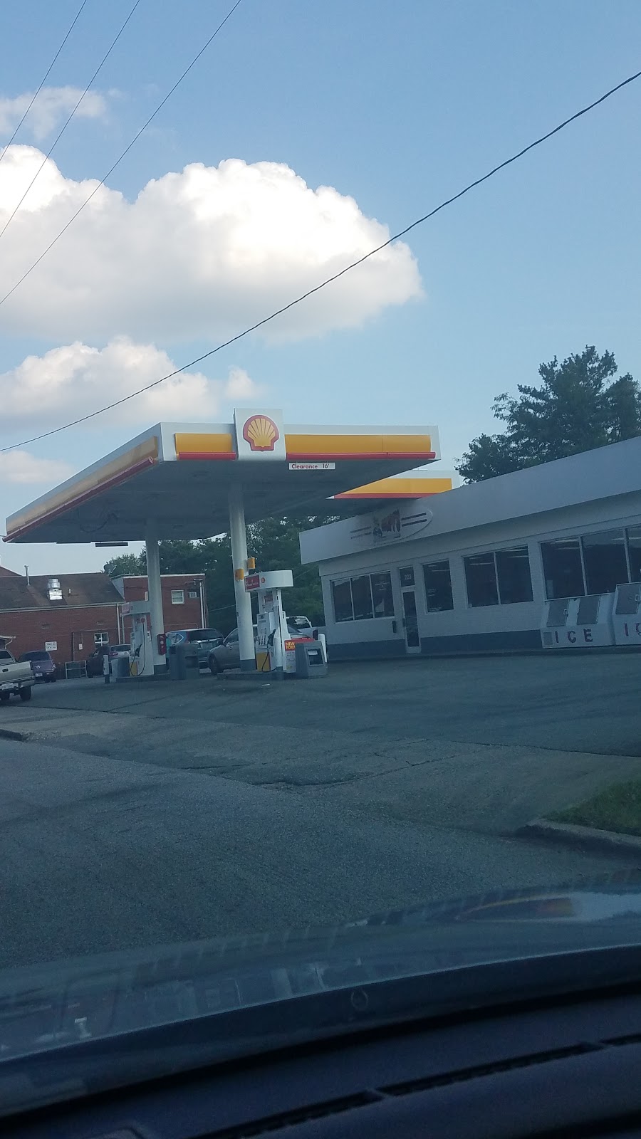 Shell | 223 W Main St, Gibsonville, NC 27249, USA | Phone: (336) 449-4422