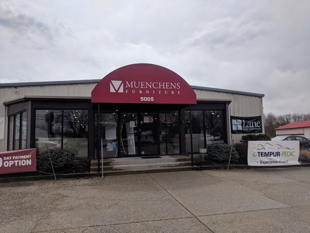 Muenchens Furniture | 5005 Cincinnati Brookville Rd, Hamilton, OH 45013, USA | Phone: (513) 738-4200