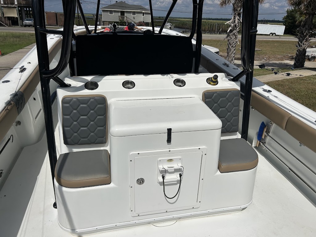 THE CANVAS MAN LLC | 1350 Orleans St, Mandeville, LA 70448, USA | Phone: (504) 236-1030