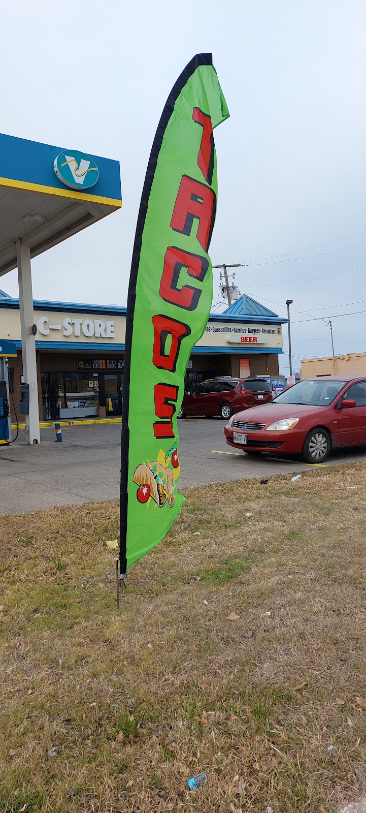 C Store- The Mexican Grill | 3201 N Beach St, Fort Worth, TX 76111 | Phone: (817) 831-6300
