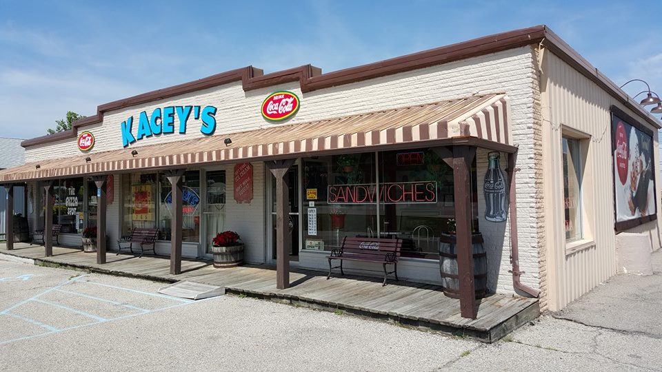 Kaceys Pizza Spot | 89 S U.S. 31, Whiteland, IN 46184, USA | Phone: (317) 535-5525