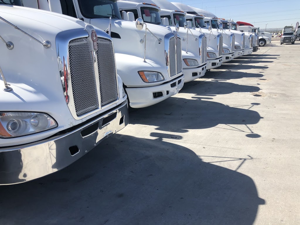 AV Truck Sales | 14091 Gateway Blvd W, El Paso, TX 79928, USA | Phone: (915) 852-4567