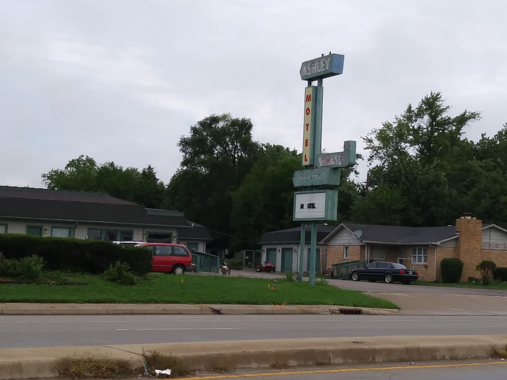 Ashley Motel | 2452 E Main St, Plainfield, IN 46168, USA | Phone: (317) 839-6584