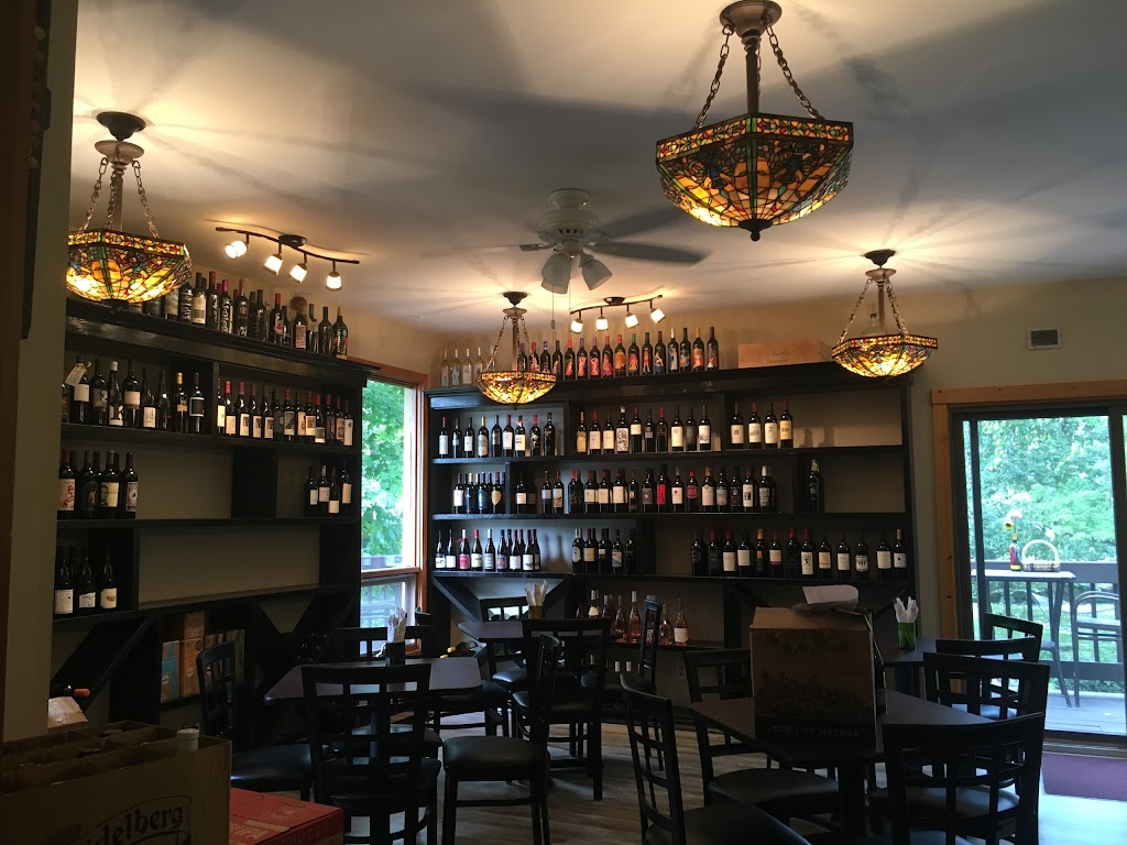 Olde Wine Cellar | 7932 Main St, Olmsted Falls, OH 44138, USA | Phone: (440) 427-1222