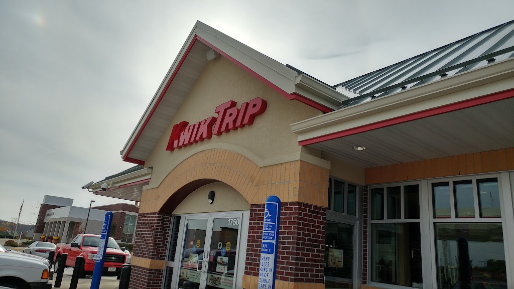 KWIK TRIP #136 | 1750 S Silverbrook Dr, West Bend, WI 53095, USA | Phone: (262) 334-0548