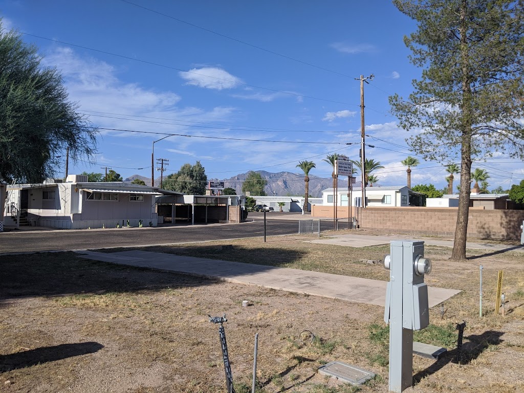 Vista Del Rey Mobile Home and RV Park 55+ | 3405 N Romero Rd # D4, Tucson, AZ 85705, USA | Phone: (520) 888-1707