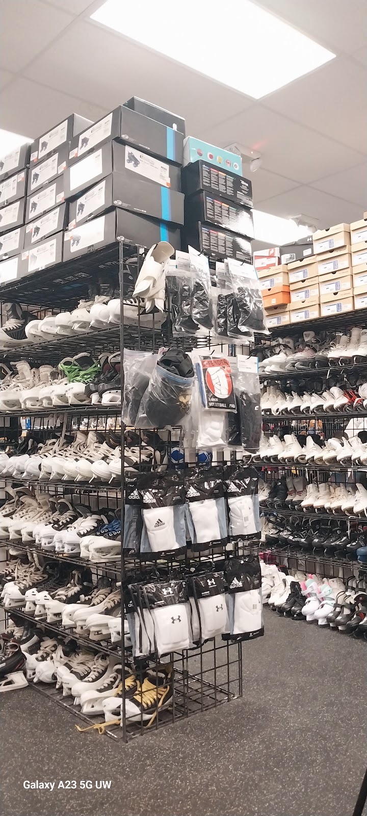 Play It Again Sports | 31224 Five Mile Rd, Livonia, MI 48154, USA | Phone: (734) 744-7039