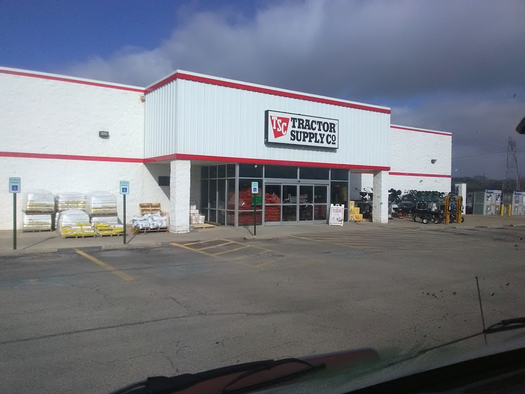 Tractor Supply Co. | 3768 Pearl Rd, Medina, OH 44256, USA | Phone: (330) 722-0200