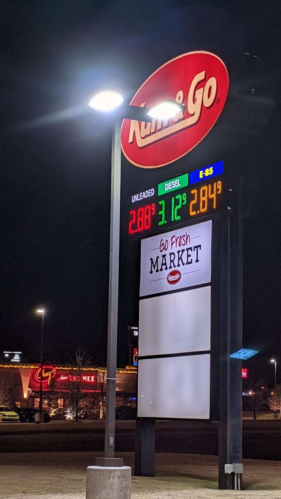 Kum & Go | 1111 W 81st St S, Tulsa, OK 74132, USA | Phone: (918) 445-6387